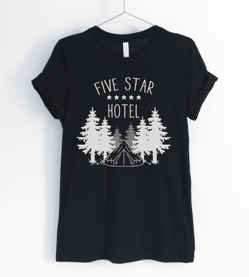 Fünf-sterne-Hotel, Camping Shirt, Cute Camping, Lover, Lagerfeuer T-Shirt, Gift, Unisex & Women Es Shirts Fünf-sterne-Hotel, Camping Shirt, Cute Camping, Lover, Lagerfeuer T-Shirt, Gift, Unisex & Women Es Shirts von BlueCityUSA