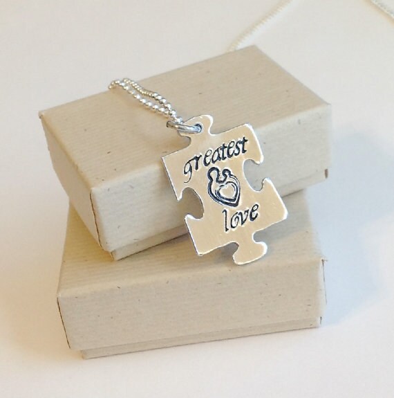 Gestempelte Puzzle Halskette - Benutzerdefinierte Handgestempelte Personalisierte Gestempelte Ihr Name, Zitat Hand Gestempelt von BlueCornerCreasigns