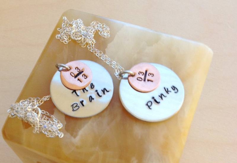 Handgestempelte Halskette - Mama Personalisierte Gestempelte Ihr Name, Zitat von BlueCornerCreasigns