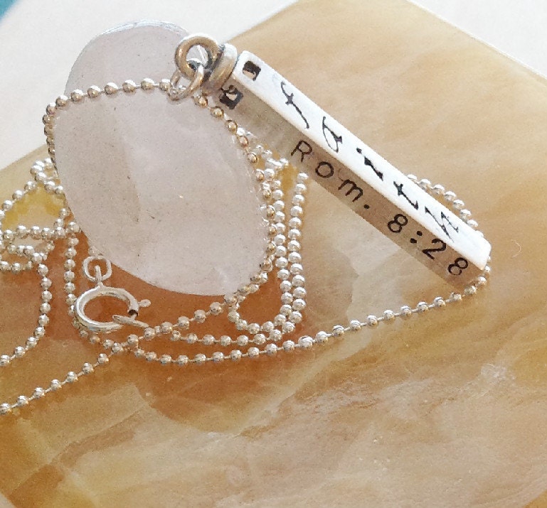 Name Bar Halskette - Gestempelte Swivel Individuell Handgestempelte Personalisierte Ihr Name, Zitat von BlueCornerCreasigns