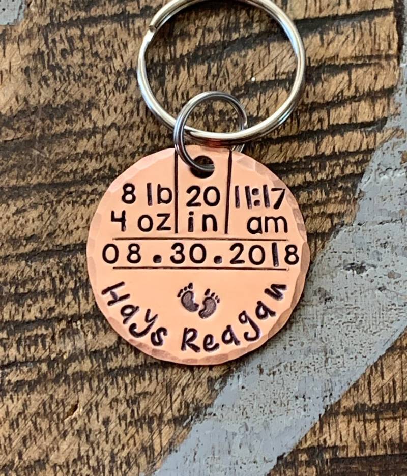 Baby-statistiken Keychain Baby-Ankündigung Neues Baby-Geschenk Für Papa Mama Baby-Gewicht Zeit Datum Andenken Baby von BlueEyedJewelsTX