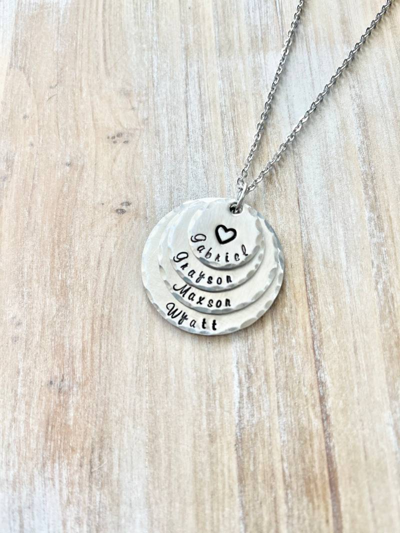 Namenskette Oma Halskette Hand Gestempelt Personalisierte Geschenk Für Mimi Muttertag von BlueEyedJewelsTX