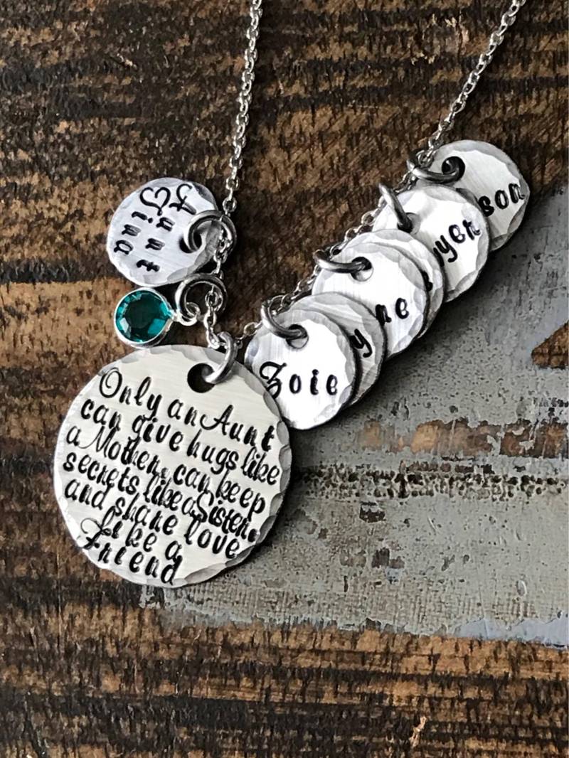 Nur Eine Tante Halskette Schmuck Personalisierte Handgestempelt Name von BlueEyedJewelsTX