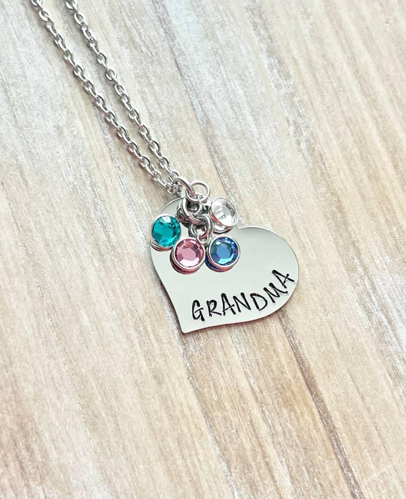 Oma Halskette Enkelkind Personalisierte Personalisierter Schmuck Handgestempelte Geburtsstein Muttertag Geschenk von BlueEyedJewelsTX