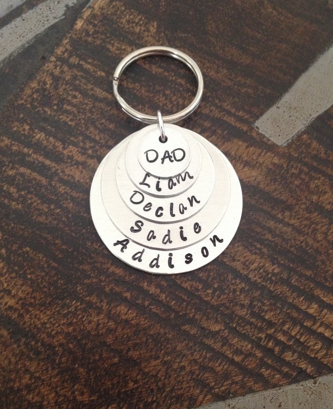 Papa Schlüsselanhänger Handgestempelt Personalisierte Geschichteten Väter Tag Namen Geschenk Für von BlueEyedJewelsTX