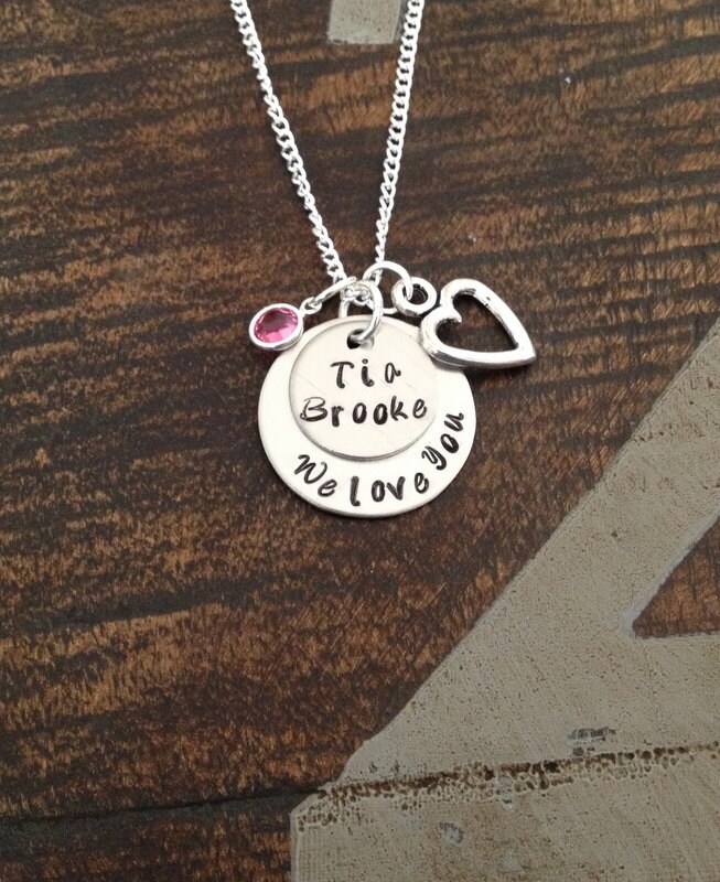 Personalisierte Benutzerdefinierte Schmuck Wir Lieben Sie "Tia' Hand Gestempelt Halskette Tante Tia Liebe Handgestempelt von BlueEyedJewelsTX