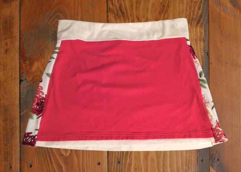 Koralle Mit Seite Blumen T-Shirt Rock, Größe Xl von BlueForestApparel