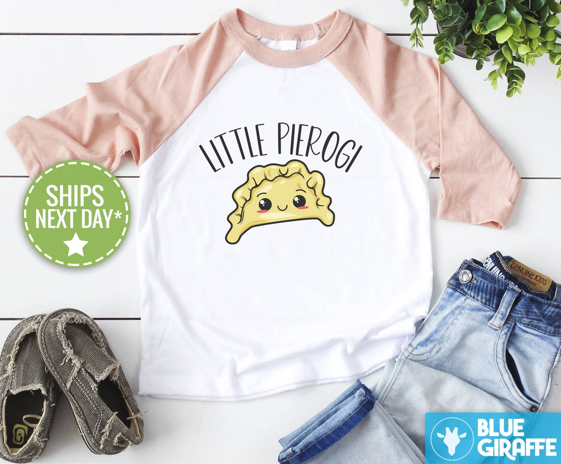 Little Pierogi Pfirsich Raglan-Shirt, Polish Body®, Essen Baby Bodysuit, Geld Polska Onesie®, Babygeschenk von BlueGiraffeApparel