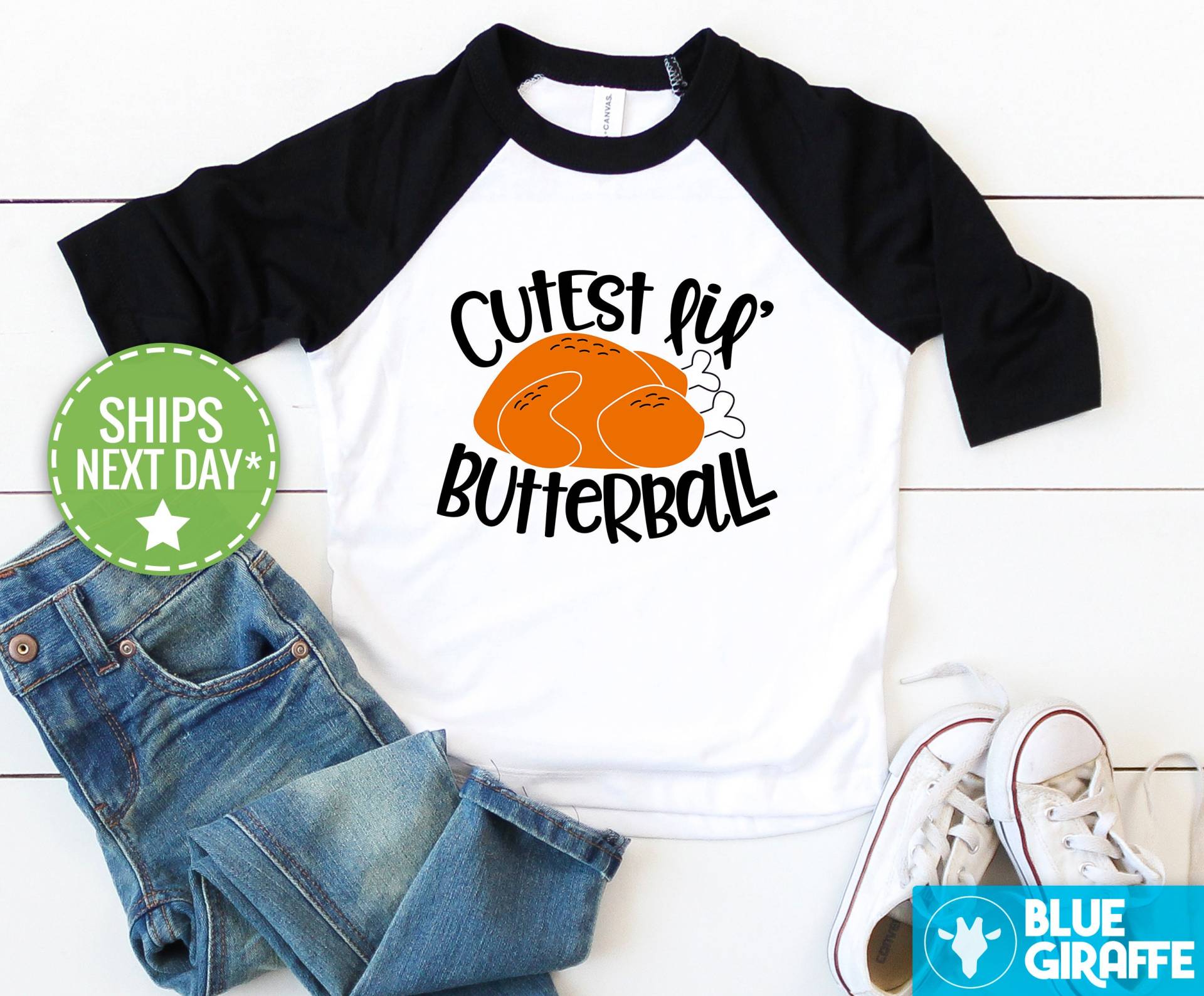 Niedliches Lil Butterball Raglan Shirt, Lustiger Thanksgiving Body, Türkei Baby Body® von BlueGiraffeApparel