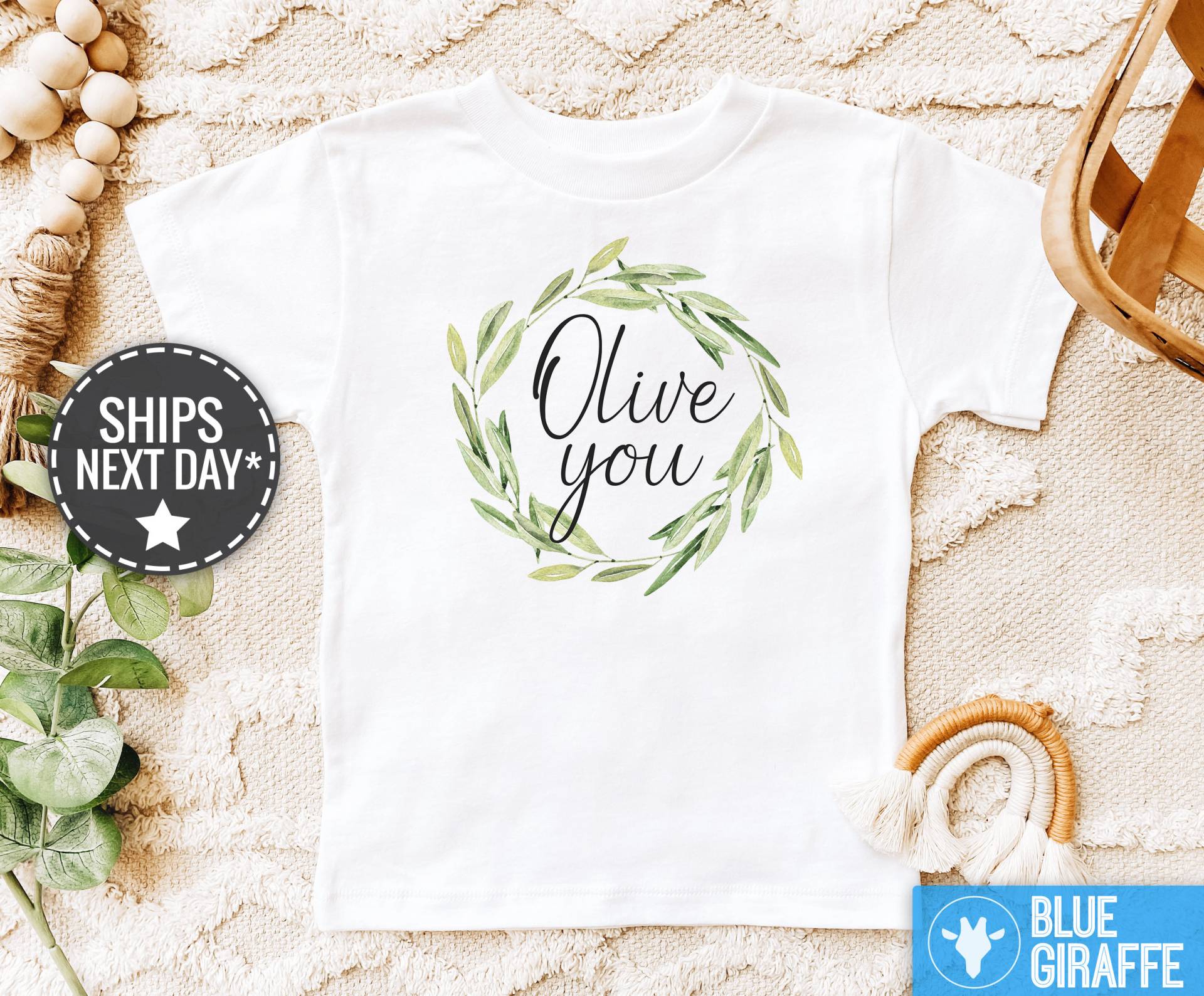 Olive Sie Kleinkind Shirt, Geliebtes Baby, Hipster Baby Onesie®, Süßes Body®, Food Pun Onesie® von BlueGiraffeApparel