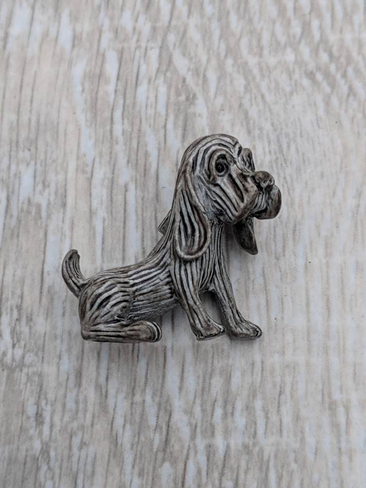 Gerry Grau Emaille Hound Dog Brosche Gerry Grau Emaille Hound Dog Brosche von BlueHillsBrooches