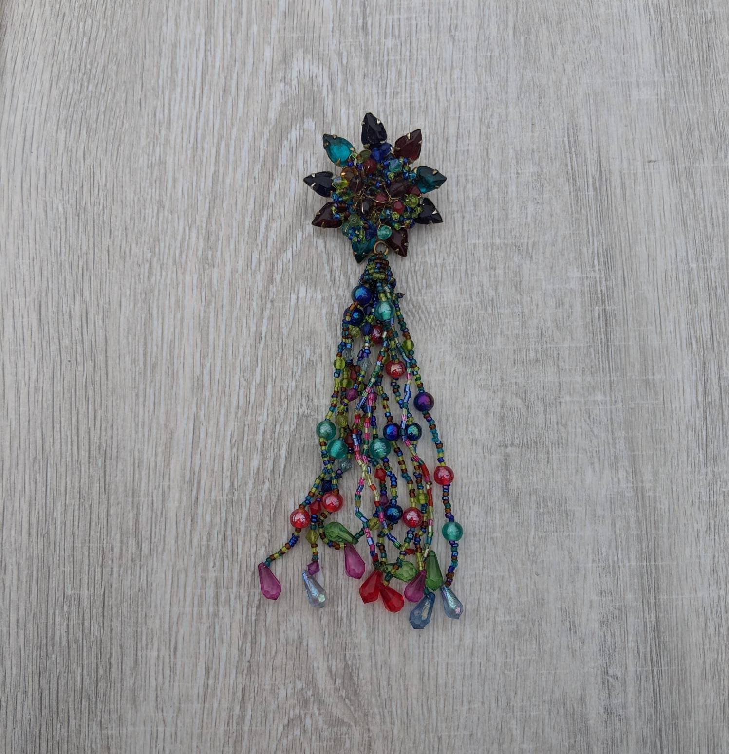 Große Regenbogenfarbenen Strass Und Starburst Quaste Baumeln Brosche von BlueHillsBrooches
