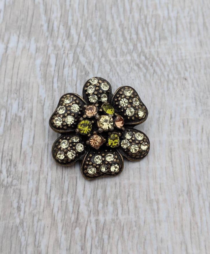 Kleine Blass Gelb, Hell Bernstein Und Olive Grün Strass Antik Gold Ton Metall Blume Brosche Kleine Blass Gelb, Hell Bernstein Und Olive Grün Strass Antik Gold Ton Metall Blume Brosche von BlueHillsBrooches
