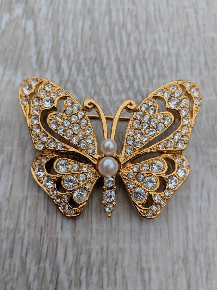 Schillernde Strass, Faux Perle Und Warmen Goldton Schmetterlingsbrosche von BlueHillsBrooches