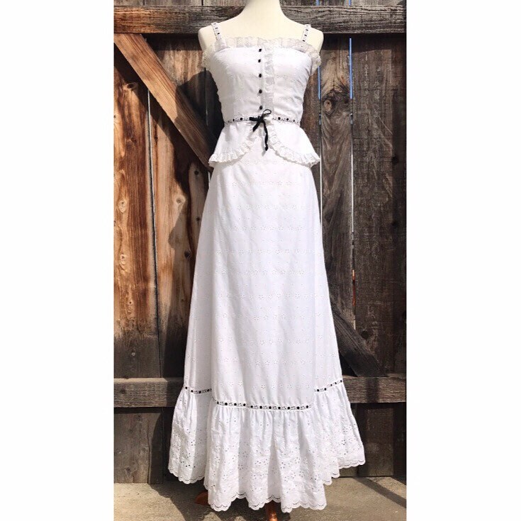 70Er Jahre Öse Zwei Stück 70Er Jahre Öse Zwei Stück von BlueHoneyShop