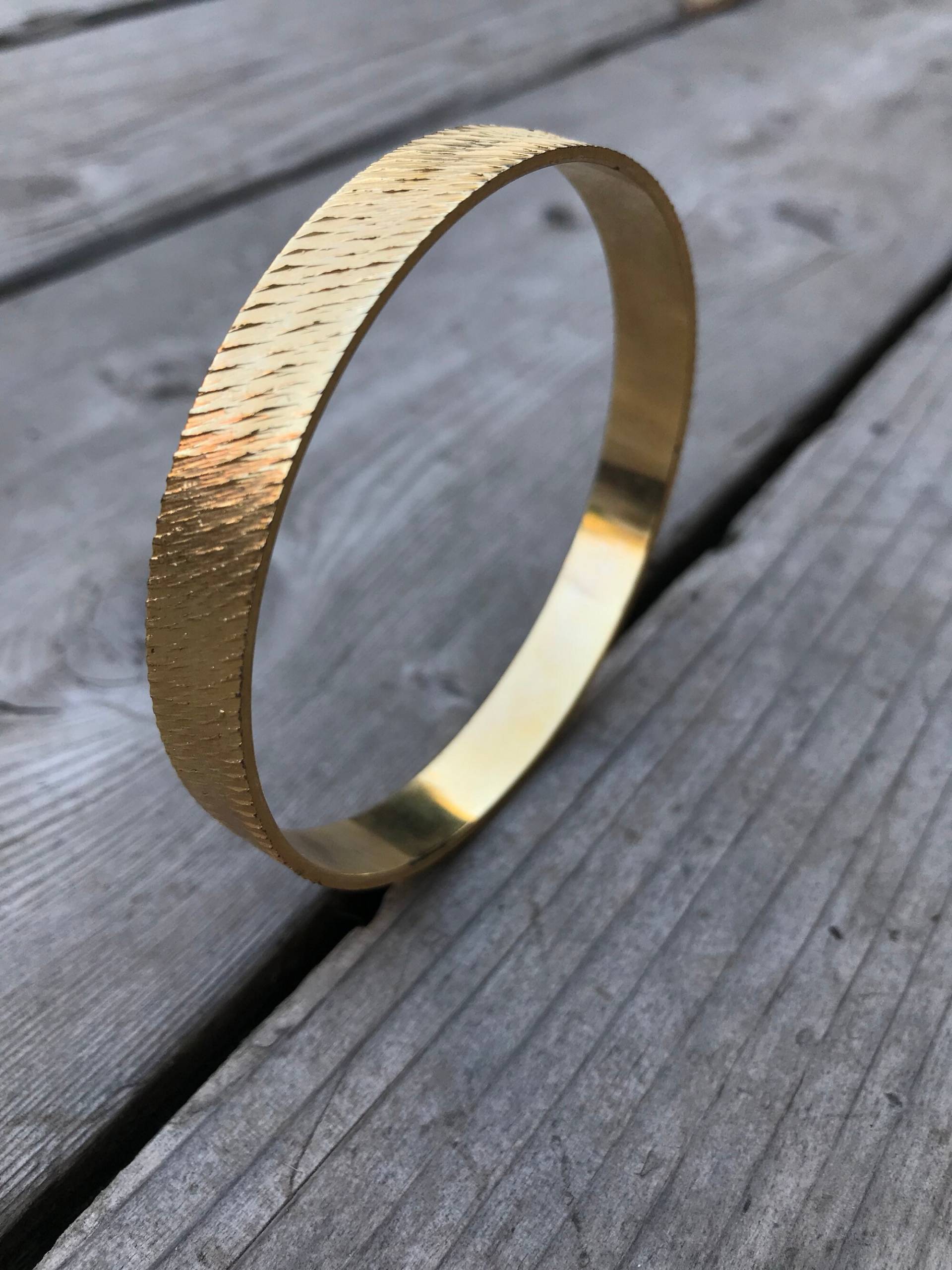 Gold Geätzt Armreif Gold Geätzt Armreif von BlueHoneyShop