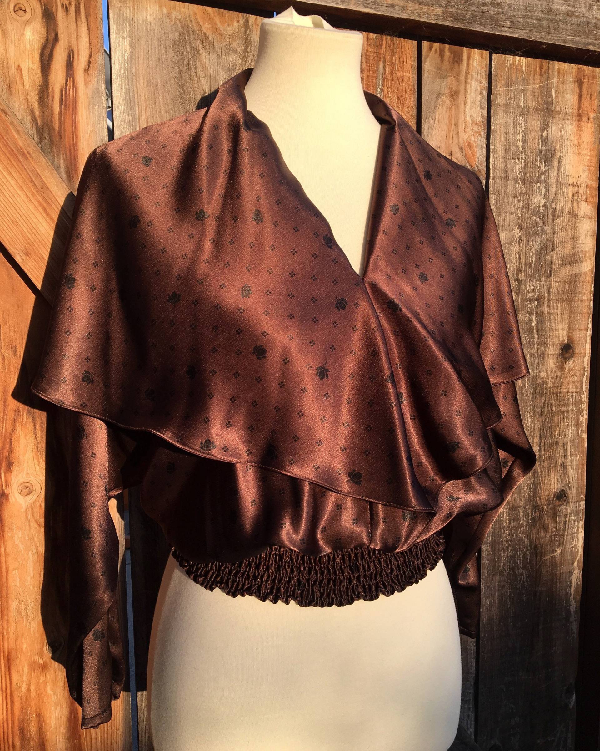 Ned Gould Top Ned Gould Top von BlueHoneyShop