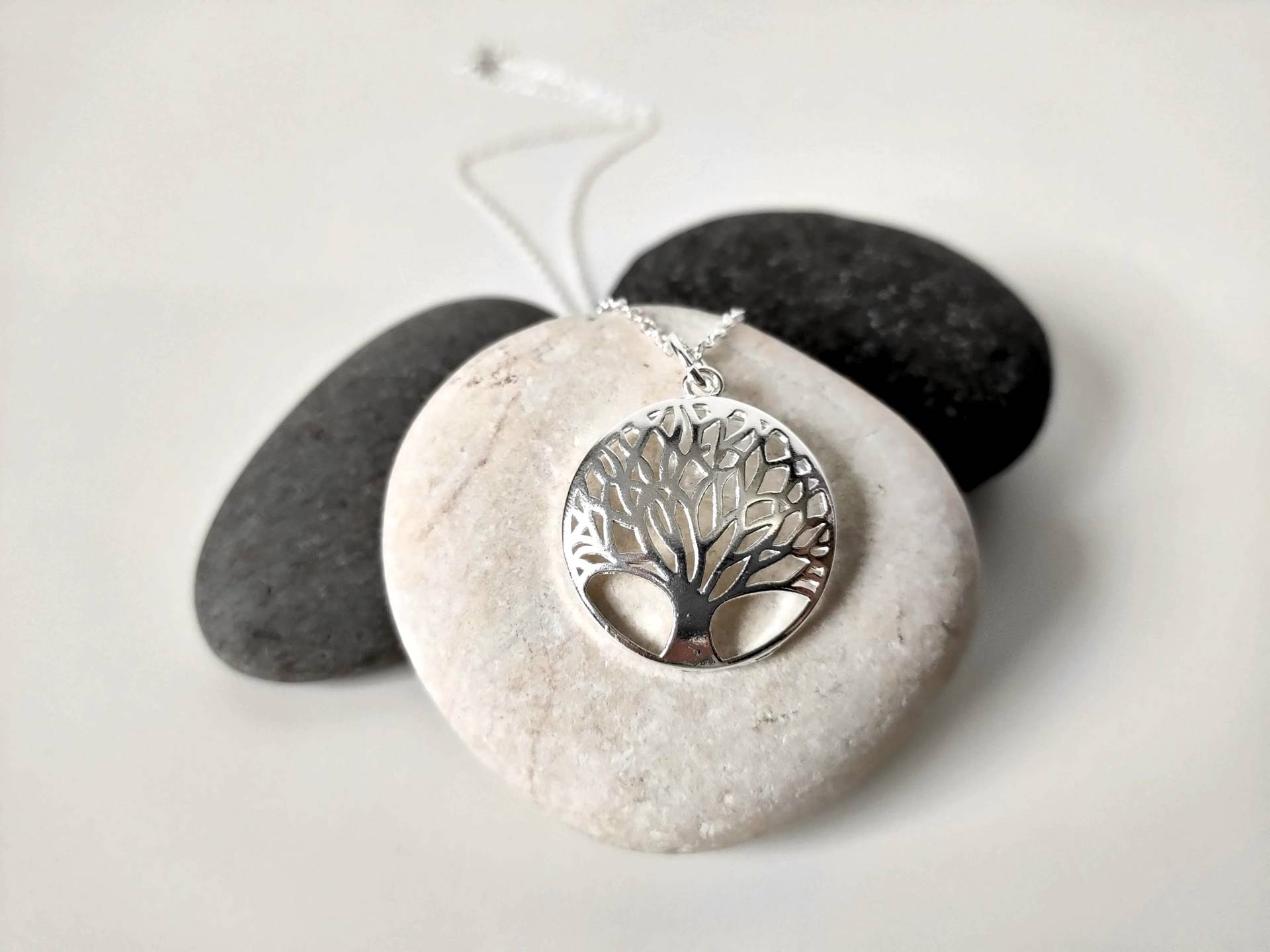 Baum Des Lebens Münzanhänger | Stammbaum Halskette, Geschenk Für Sie von BlueKarmaJewellery