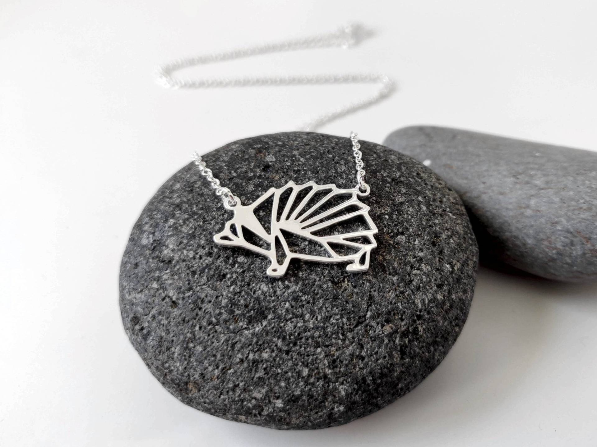 Igel Halskette | Silber Tier Anhänger, Natur Schmuck von BlueKarmaJewellery