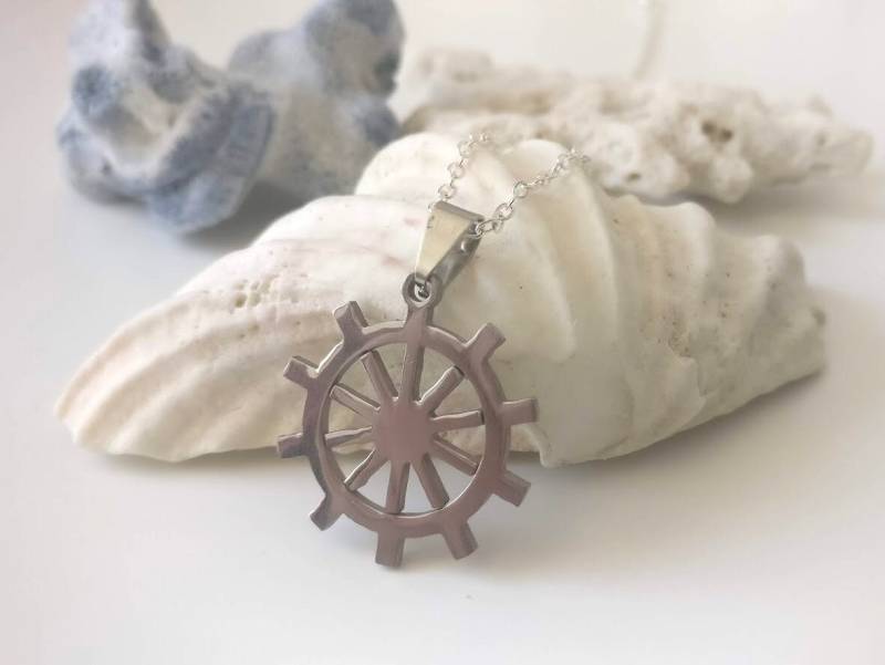 Schiff Ruder Halskette | Seemann Geschenk Maritimer Schmuck Charm Schiffs-Rad-Ruderer-Halskette Segeln Kapitäns Schlüsselanhänger Schiff Ruder Halskette | Seemann Geschenk Maritimer Schmuck Charm Schiffs-Rad-Ruderer-Halskette Segeln Kapitäns Schlüsselanhänger von BlueKarmaJewellery