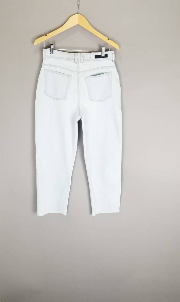 80Er Jahre Gloria Vanderbilt High Waist Jeans Light Wash Raw Saum Denim von BlueKoiVintage