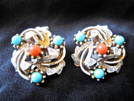 50Er Jahre 60Er Ohrringe Weißgold Ton Blau & Orange Perlen Clip Auf Von Art von BlueMondayVintageUSA