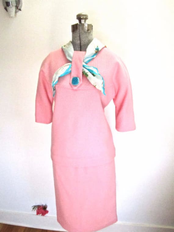 S 60Er Jahre 2 Pc Anzug Mod Rosa Wolle Waffel Web Shirt Rock Jackie O Audrey Mid Century Von Debby Kalifornien Klein von BlueMondayVintageUSA