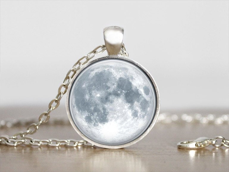 Vollmond Halskette, Anhänger, Vollmondschmuck, Charm Vollmond Halskette, Anhänger, Vollmondschmuck, Charm von BlueMoonGifts17