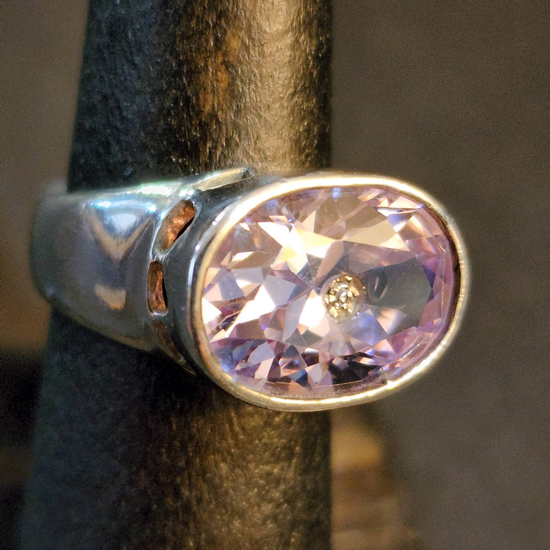 Größe 6 Alexandrit Cz Solitär Sterling Silber Ring, Vintage Damen Geburtstagsgeschenk Juni Birthstone Statement Ring von BlueMoonTrader