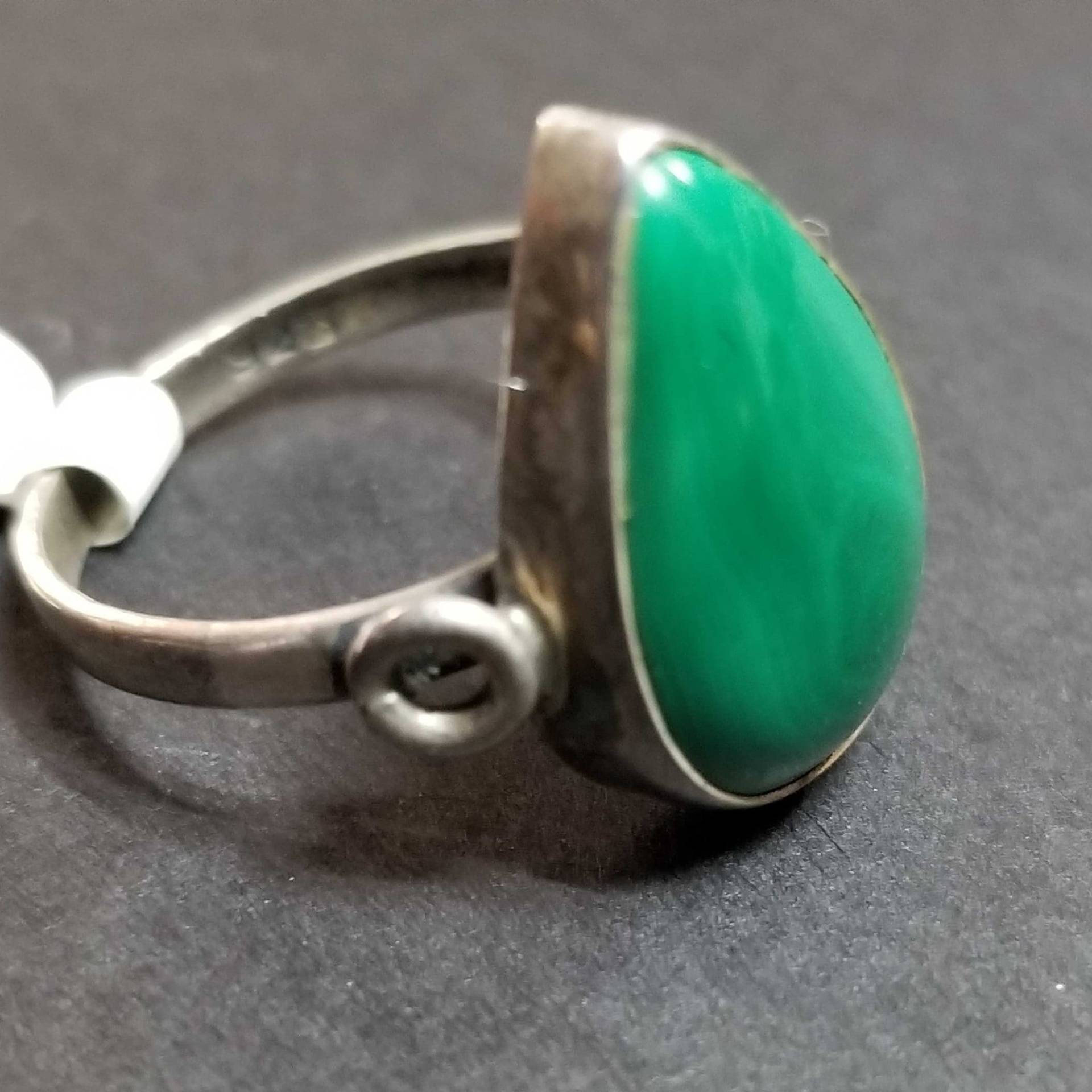 Größe 6.5 Natürlicher Grüner Malachit Ring, Damen Herren Sterling Silber Ring Vintage Echter Edelstein 925 von BlueMoonTrader