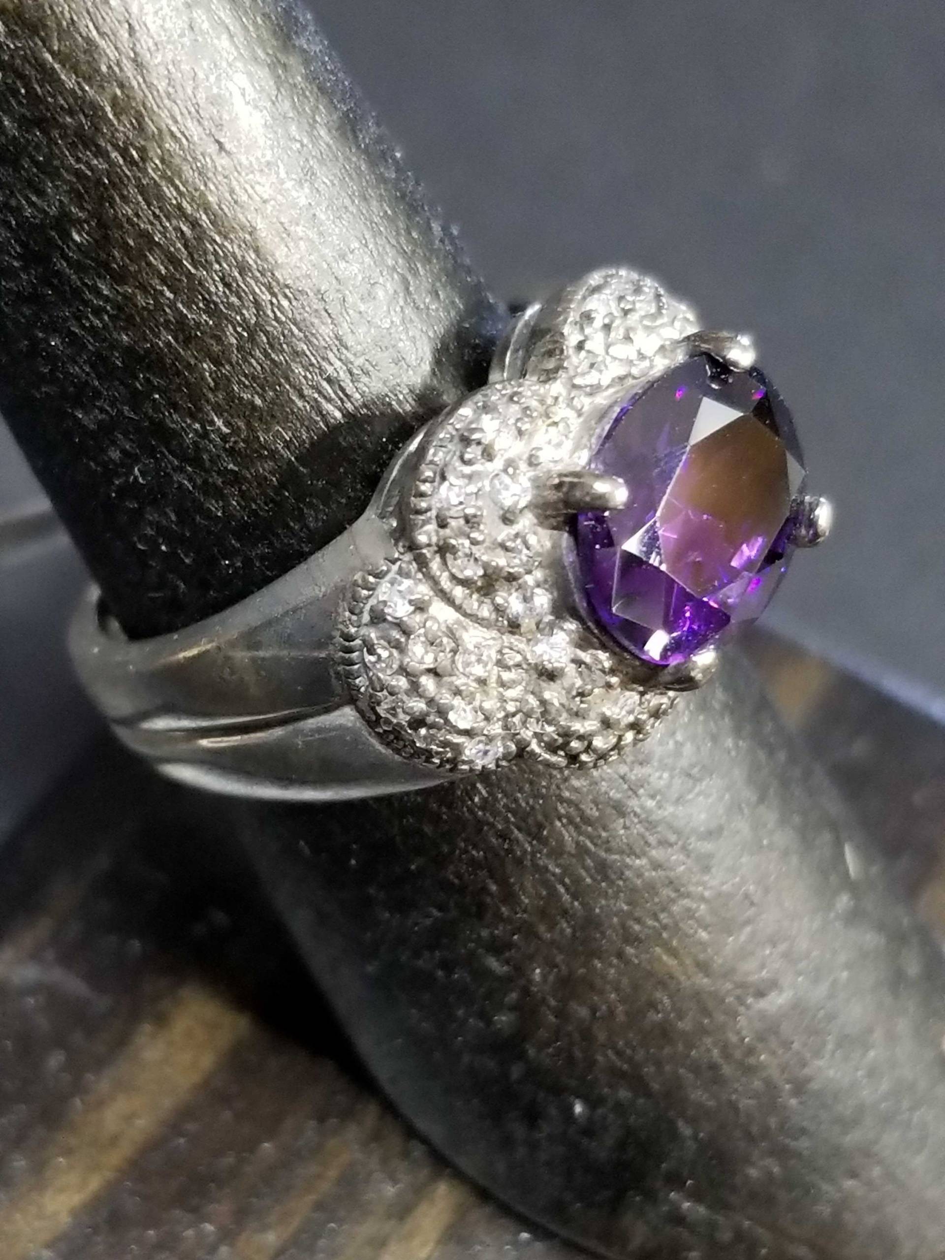 Größe 7 Sterling Silber Groß Statement Ring Mit Lila Amethyst Zirkonia Und Klaren Vintage Funkeln Damen Februar Geburtsstein von BlueMoonTrader