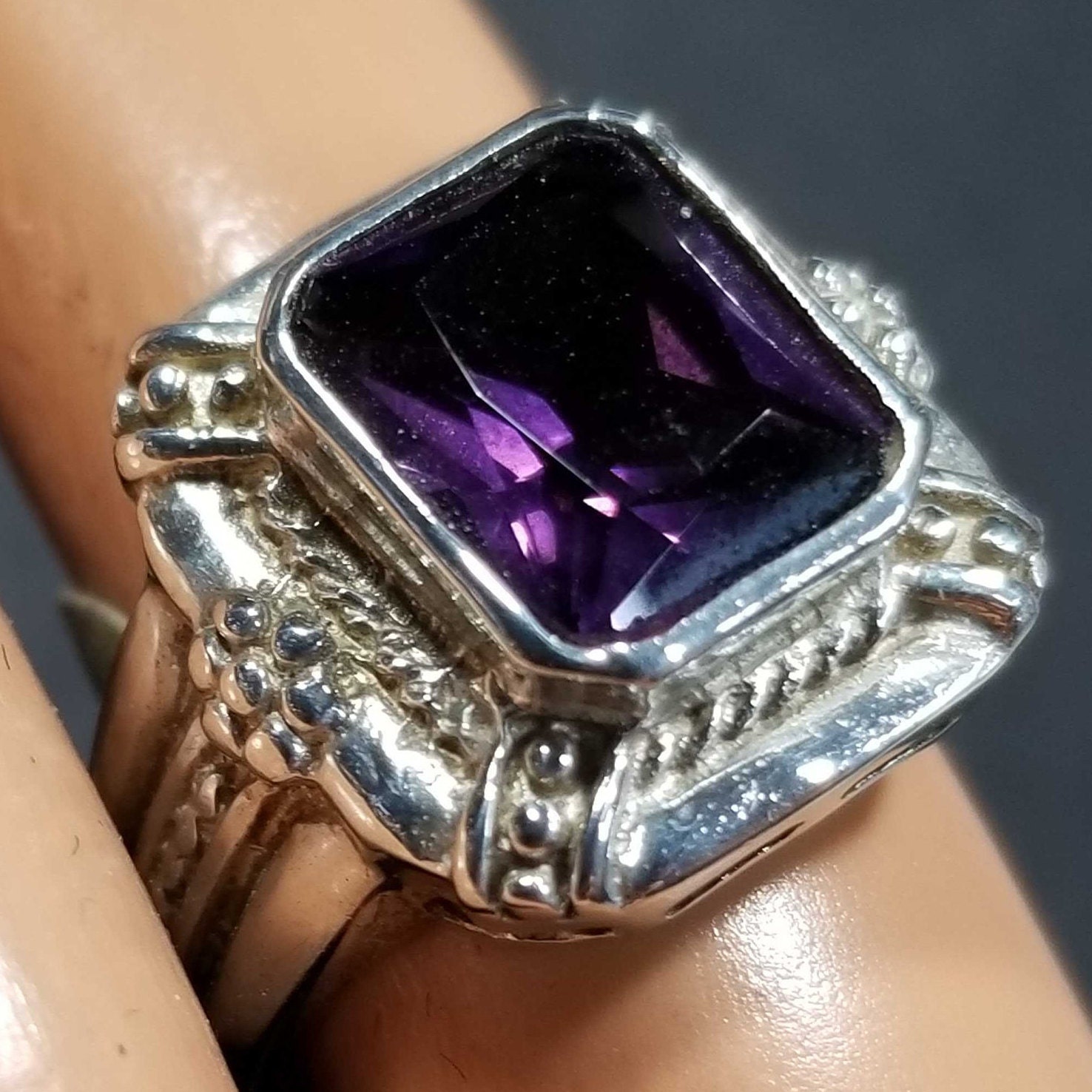 Sterling Silber Ring Größe 8 Groß Echter Amethyst Vintage Statement Facettierter Edelstein Februar Geburtsstein Damen Herren von BlueMoonTrader