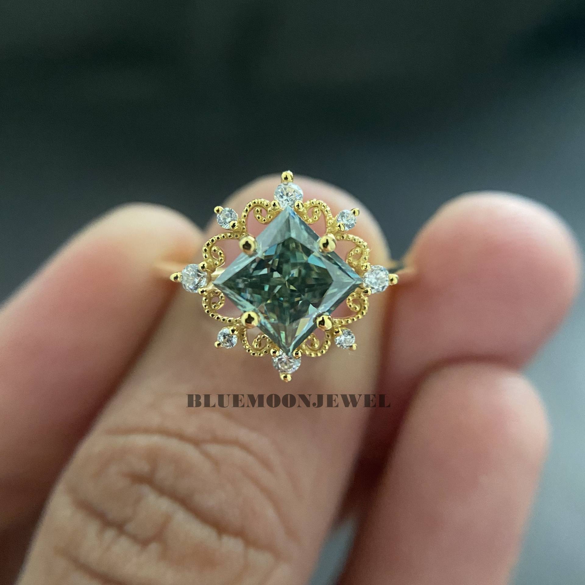 Grüner Moissanit Ring, 1.90 Ct Prinzessin Grün Verlobungsring, Antiker Vintage Ehering, Moissanite Jubiläumsgeschenk von BlueMoonjewel2015