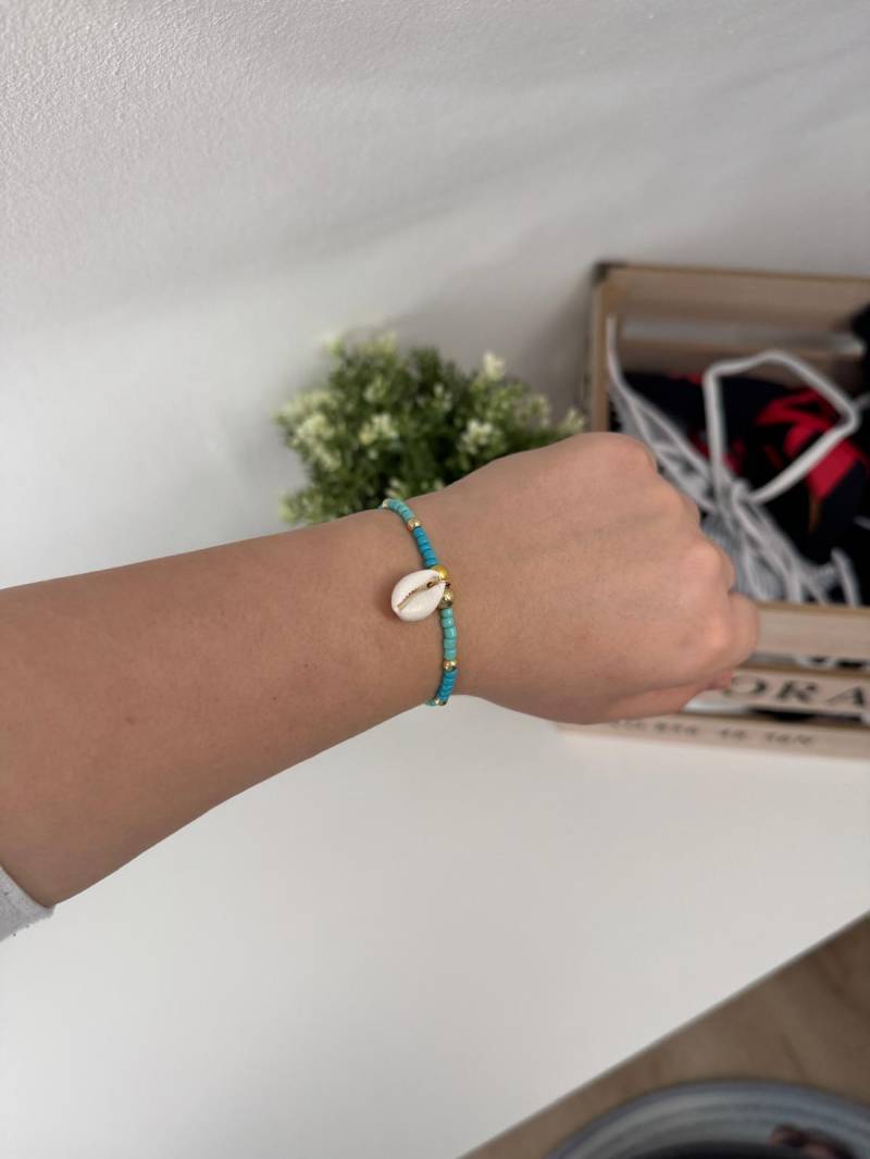 Boho Sommer Armband, Handmade, Ozean Style, Personalisierbar Mit Initialen, Minimalistisch, Elegant, Individuell Gestaltbar von BlueOceanJewellry