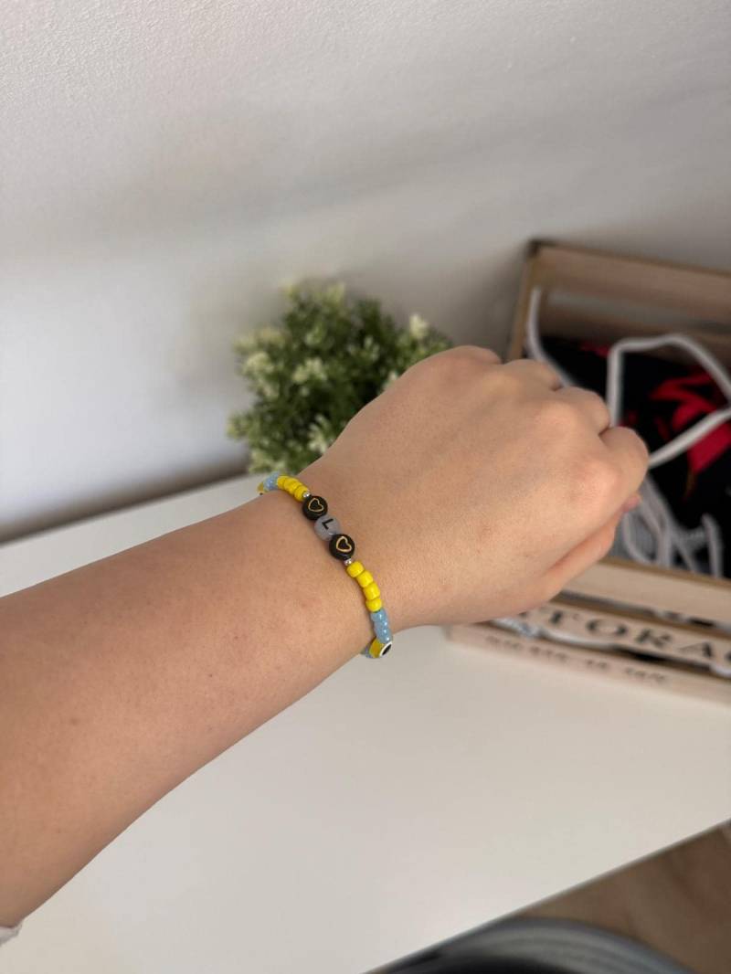 Boho Sommer Armband, Handmade, Ozean Style, Personalisierbar Mit Initialen, Minimalistisch, Elegant, Individuell Gestaltbar von BlueOceanJewellry