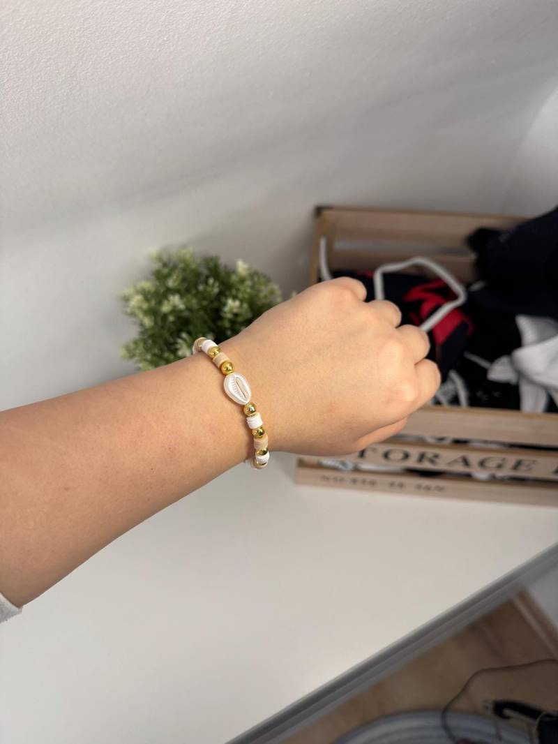 Boho Sommer Armband, Handmade, Ozean Style, Personalisierbar Mit Initialen, Minimalistisch, Elegant, Individuell Gestaltbar von BlueOceanJewellry