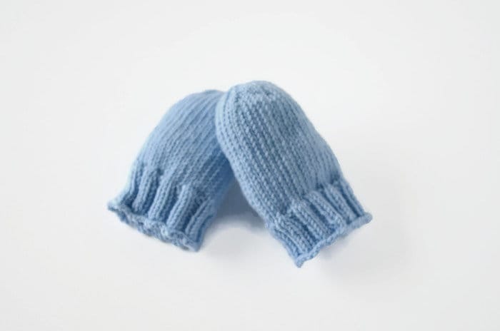 Keine Kratzhandschuhe Für Weihnachtsgeschenk. Natürliche Handschuhe, Säuglinge, Kalt von BluePlumStudio