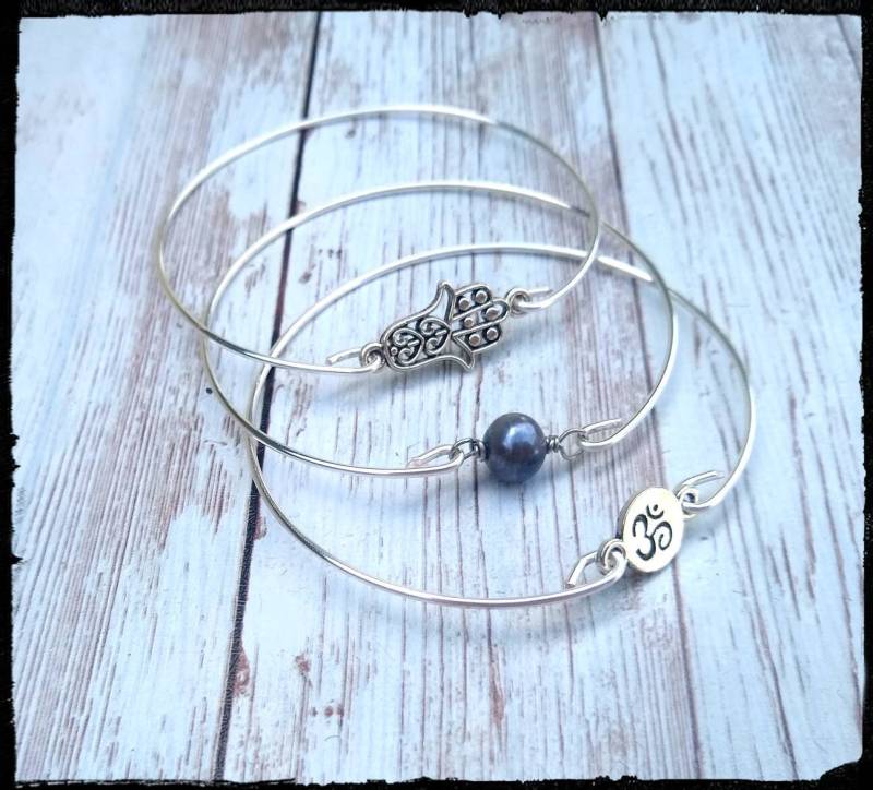 Balance Hamsa Hand/Om/Süßwasserperle | Armreif Set 925 Silber 3Er Armreifen Aus Draht Yoga-Armbänder Meditation/Inspiration von BlueReefBoutique