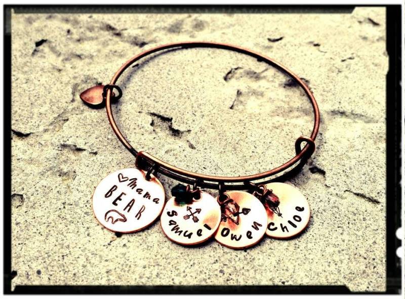 Mama Bär Gealtert Kupfer Erweiterbar Charme Armreif | Kinder Name/Birthstone/Hand Gestempelt Charms Mutter Armband Benutzerdefinierte Geschenk von BlueReefBoutique