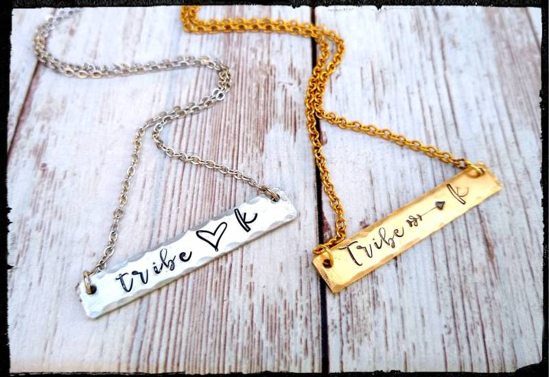 Tribe Halskette Personalisierter Initial Bar, Silberzinn Oder Nugold von BlueReefBoutique