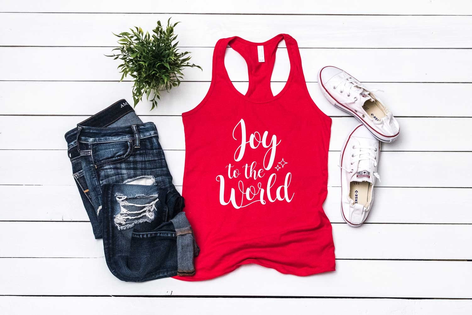 Weihnachtshemd Für Frauen. Joy To The World Tank Top. Frauen Super Soft & Comfy Racerback Tank. Süßes Weihnachts T-Shirt. Fröhliches Shirt von BlueSandTextiles