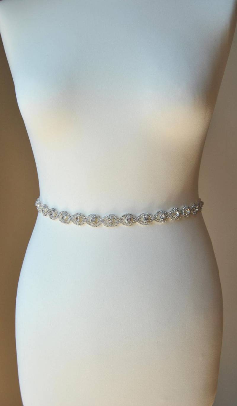 Blumenmädchen Kleid Kristall Schärpe Baby Hochzeitskleid Gürtel Strass Braut Kommunion Geschenk von BlueSkyHorizons