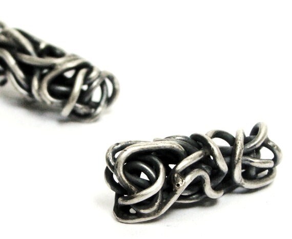 Regentag - Draht Gewickelt Rechteck Stollen Gemacht Verdrehte Und Gedrückten Sterling Silber Regentag - Draht Gewickelt Rechteck Stollen Gemacht Verdrehte Und Gedrückten Sterling Silber von BlueSunflowerStudio