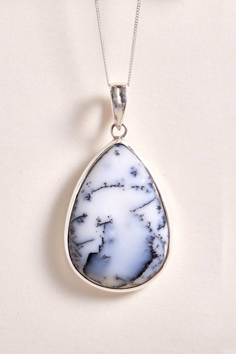 Dendrit Opal Anhänger | Träne - Handmade & Echter Edelstein Schmuck Sterling Silber von BlueWindowJewellery