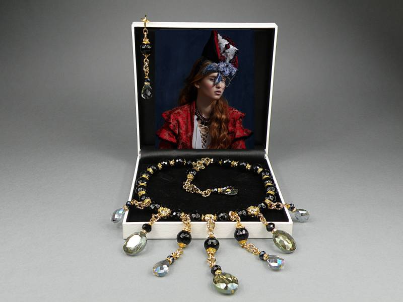 Onyx Halskette Schmuck Set, Kristall Ohrringe, Cubic Zirkonia von BluebellebyPaula