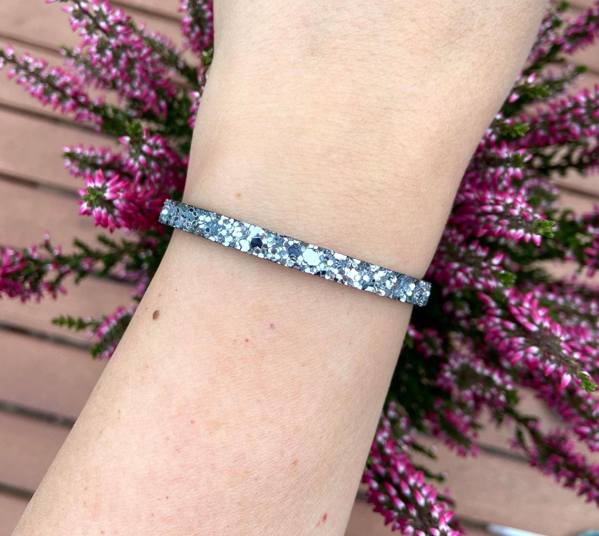 Lederarmbänder-Damenarmbänder-Magnetverschlussarmbänder-Schiebeperlenarmbänder-Echtleder-Glitzerarmband-Damenschmuck-Geschenke-Mitbringsel Lederarmbänder-Damenarmbänder-Magnetverschlussarmbänder-Schiebeperlenarmbänder-Echtleder-Glitzerarmband-Damenschmuck-Geschenke-Mitbringsel von BluemchensShop