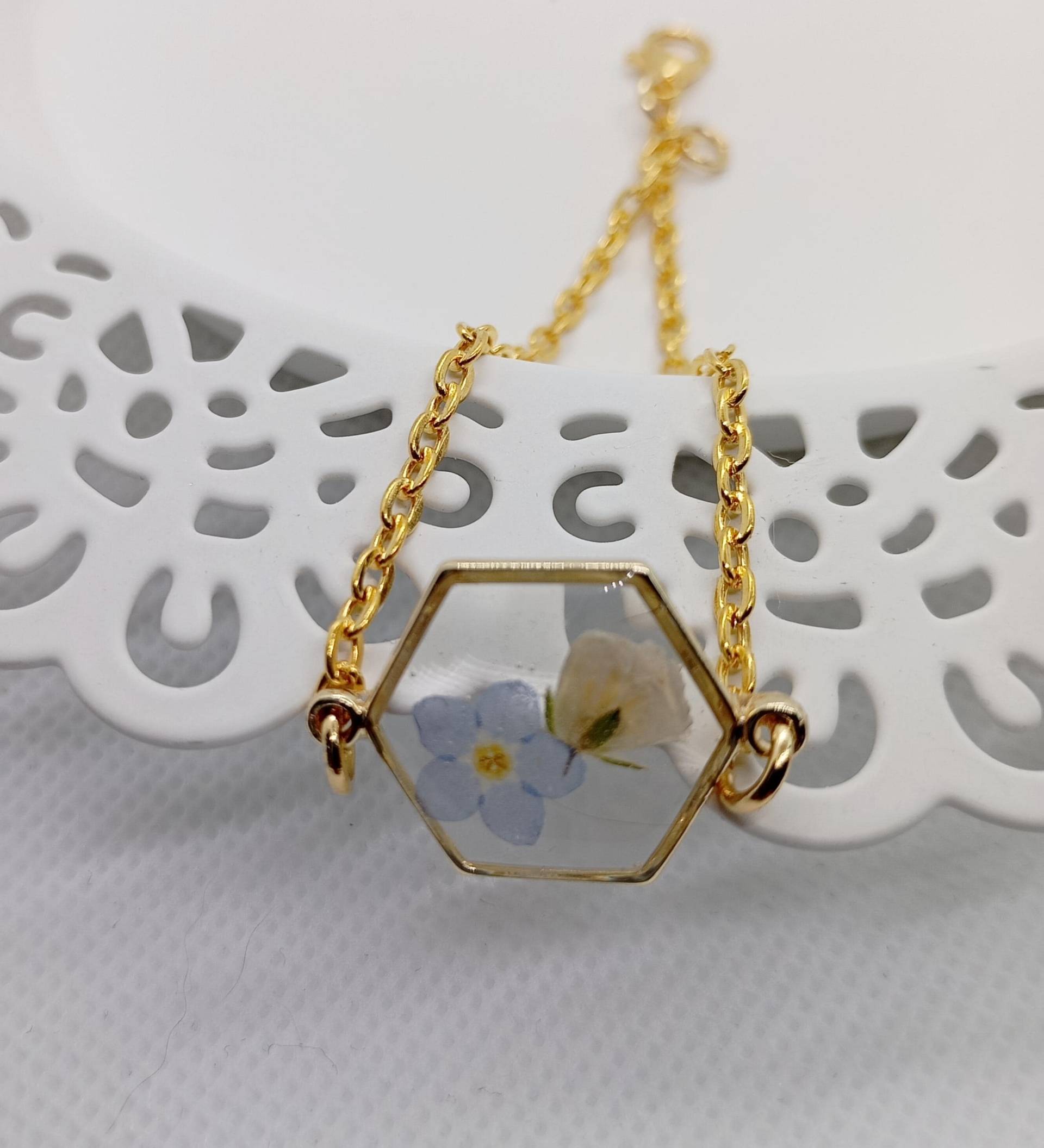 Echte Gepresste Blumen Armband Babybreath Vergissmeinnicht Getrocknete Blüten Armband Fehlgeburt von Blumenglasschmuck