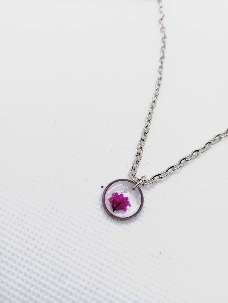 Minimalistisch Gepresste Blumen Kette Anhänger Echte Blüten von Blumenglasschmuck
