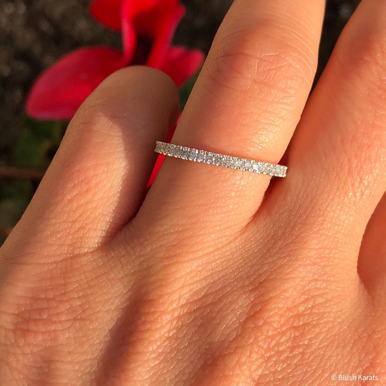 Weißgold Voller Ewigkeit Diamant Hochzeit Band, Micropave Set Runde Unendlichkeit Frau Zierliche U Pave Stapelbar Ring Auf Massivem Gold Weißgold Voller Ewigkeit Diamant Hochzeit Band, Micropave Set Runde Unendlichkeit Frau Zierliche U Pave Stapelbar Ring Auf Massivem Gold von BlushKarats
