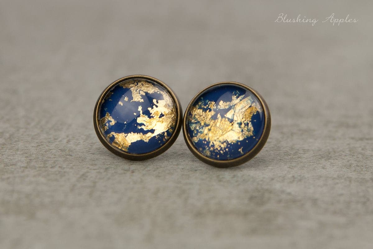 Ohrstecker Blau Mit Blattgold - Handbemalte 12 Mm von BlushingApplesDE